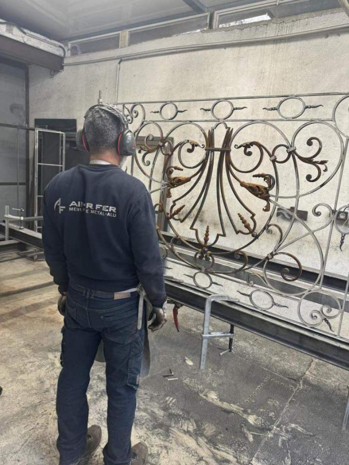 Pose de fermeture de bâtiment Nice